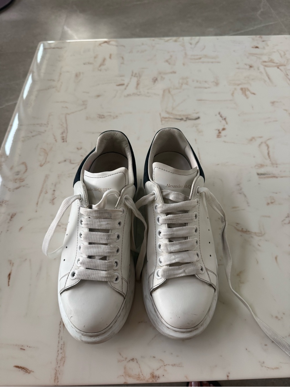 White Leather Sneakers with black Heel - Alexander McQueen size 37